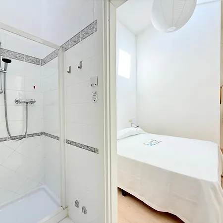 P091 - , Nuovo Bilocale In Posizione Strategica Lägenhet